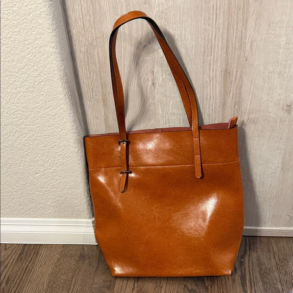Kattee Cognac Brown Leather Tote Bag - Picture 2 of 14